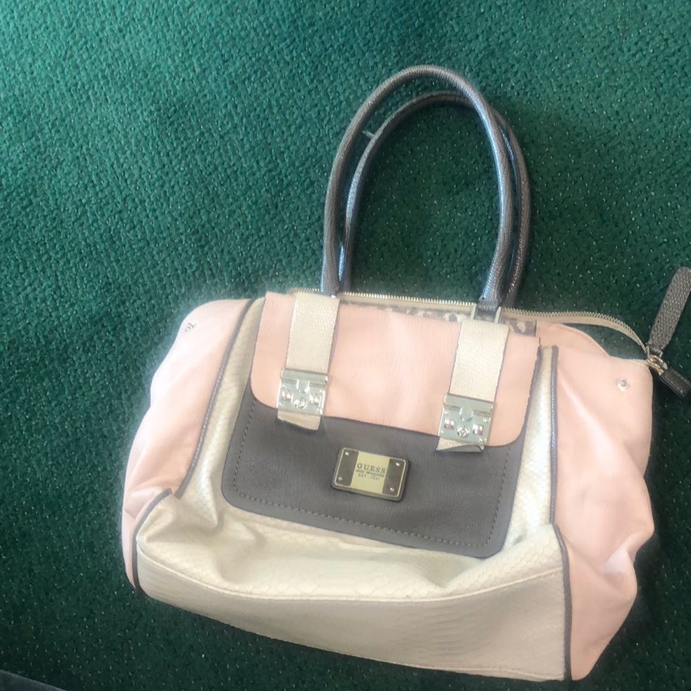 Guess Bag With Matching Wallet Bag In Good Condit… - image 1